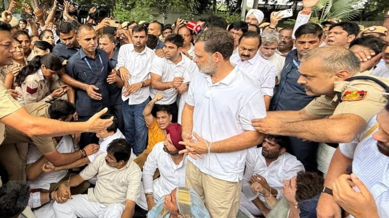 “छात्रों पर हमला हर भारतीय परिवार पर हमला”, राहुल गांधी ने पीएम आवास घेराव प्रदर्शन में जुटने की अपील की